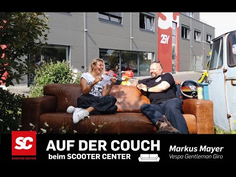Auf der Couch beim Scooter Center | Interview Markus Mayer - Vespa Gentleman Giro