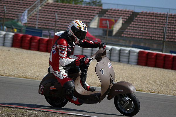 Vespa races at the Nürburgring