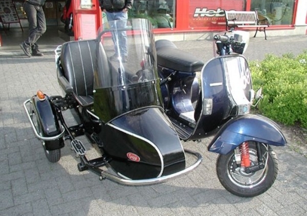 Přívěsný vozík Vespa