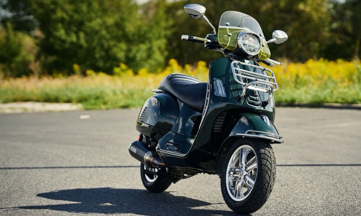 Vespa GTS 300 HPE Supertech zu verkaufen