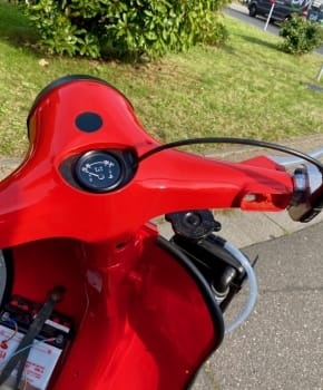 rollershop-vespa-scooter-center-openday-2021 – 14