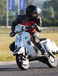 scooter-racing_challenge-scootenthole-magny-cours_scooter-center_2688