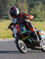 scooter-racing_challenge-scootenthole-magny-cours_scooter-center_2780