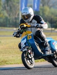 scooter-racing_challenge-scootenthole-magny-cours_scooter-center_2809
