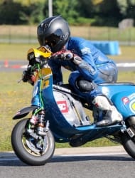 scooter-racing_challenge-scootenthole-magny-cours_scooter-center_3426