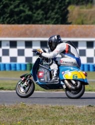 scooter-racing_challenge-scootenthole-magny-cours_scooter-center_3768