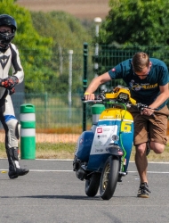 scooter-racing_challenge-scootenthole-magny-cours_scooter-center_3784