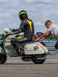 scooter-racing_challenge-scootenthole-magny-cours_scooter-center_3811