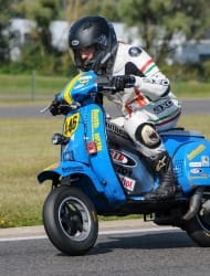 scooter-racing_challenge-scootenthole-magny-cours_scooter-center_3852