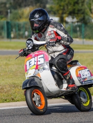 scooter-racing_challenge-scootenthole-magny-cours_scooter-center_3909