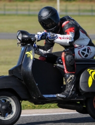 scooter-racing_challenge-scootenthole-magny-cours_scooter-center_4060