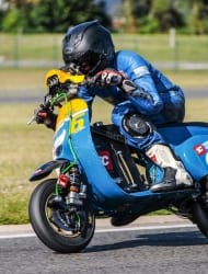 scooter-racing_challenge-scootenthole-magny-cours_scooter-center_4096
