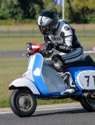 scooter-racing_challenge-scootenthole-magny-cours_scooter-center_4103