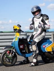 scooter-racing_challenge-scootenthole-magny-cours_scooter-center_4154